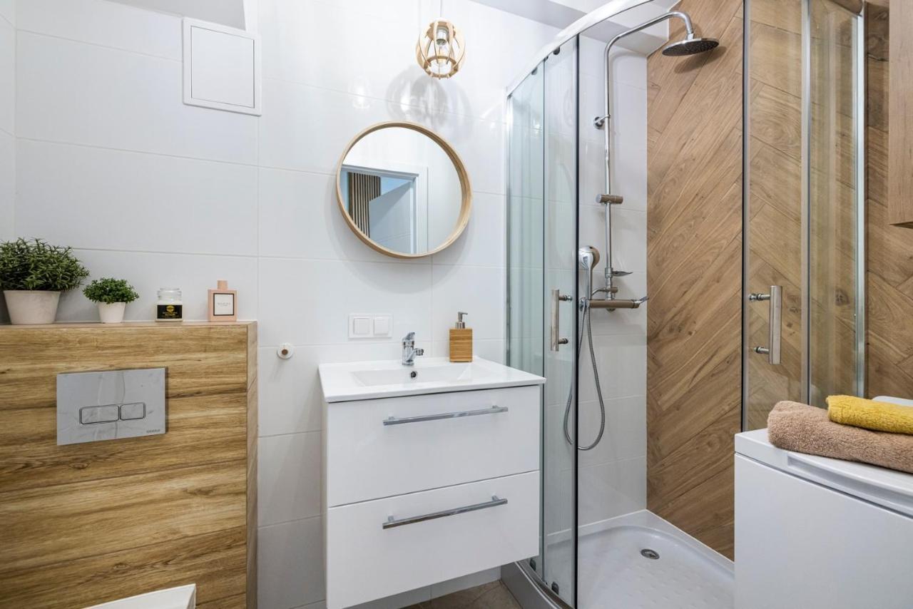 Apartamenty Sunbeam Gdansk Srodmiescie Bagian luar foto